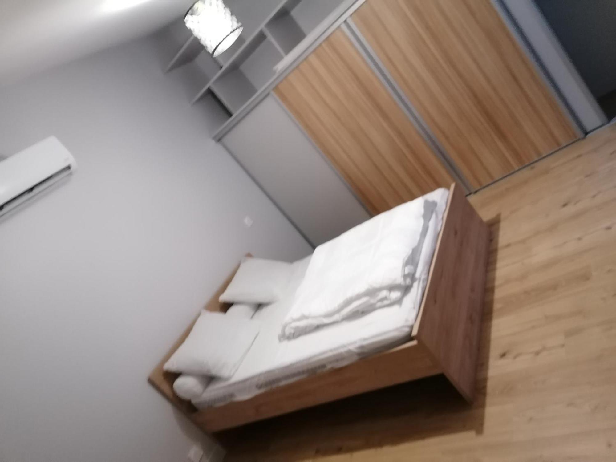 Appartement En Plein Coeur De Contres Le Controis-en-Sologne Eksteriør billede
